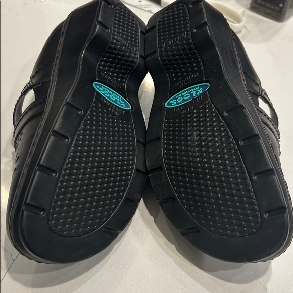KLOGS Carolina Slip Ons black slip resistant - Picture 9 of 10
